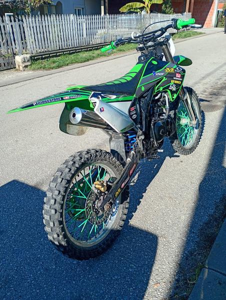 Kawasaki kxf125