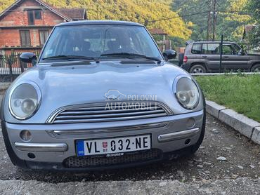 MINI Cooper 1.6