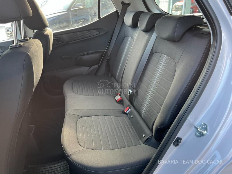 Hyundai i10 1.2 MPi AT PREMIUM