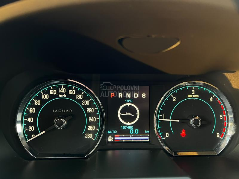 Jaguar XF 