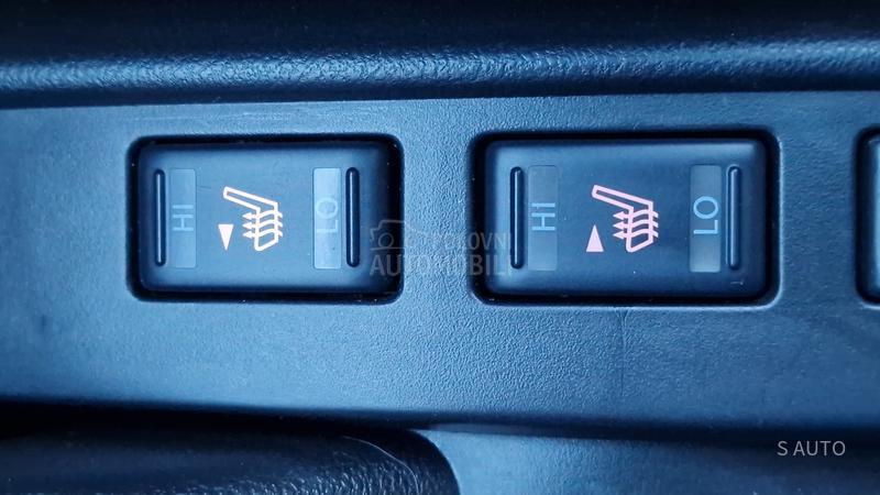 Nissan Micra KREDlTl/TEKNA 0PREMA