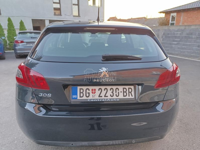 Peugeot 308 1,5