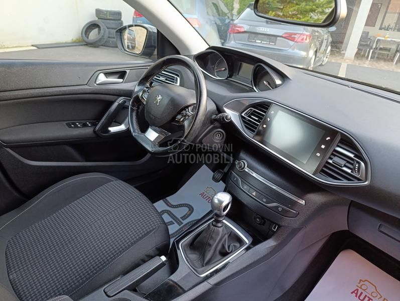 Peugeot 308 1,5