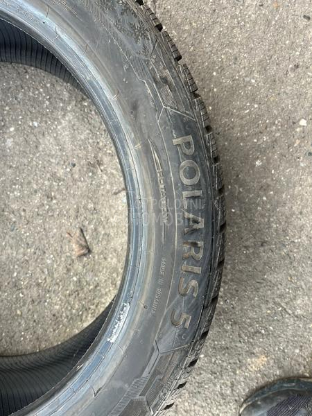 Barum 235/45 R18 Zimska