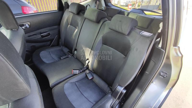 Nissan Qashqai + 2 