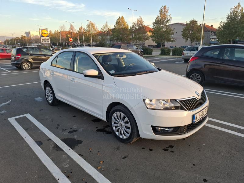 Škoda Rapid 