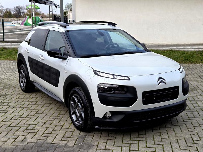 Citroen C4 Cactus /1.2T Perla Pano/