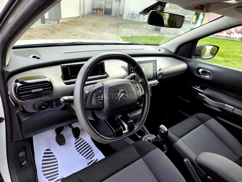 Citroen C4 Cactus /1.2T Perla Pano/
