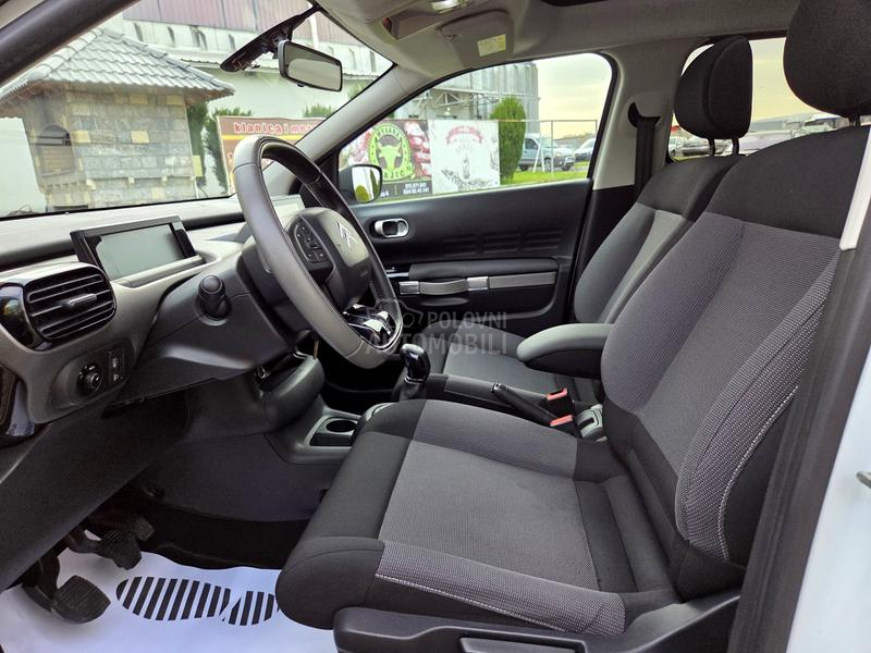 Citroen C4 Cactus /1.2T Perla Pano/