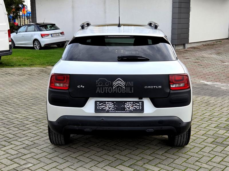 Citroen C4 Cactus /1.2T Perla Pano/