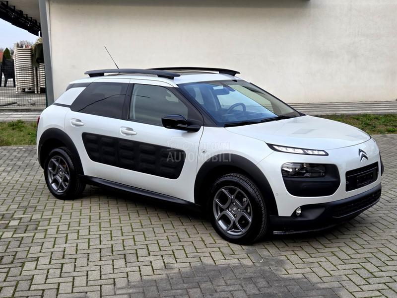 Citroen C4 Cactus /1.2T Perla Pano/