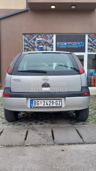 Opel Corsa C 1.0