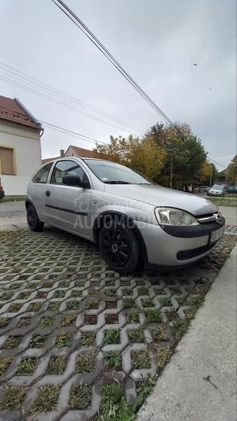 Opel Corsa C 1.0