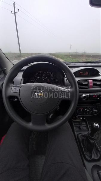 Opel Corsa C 1.0