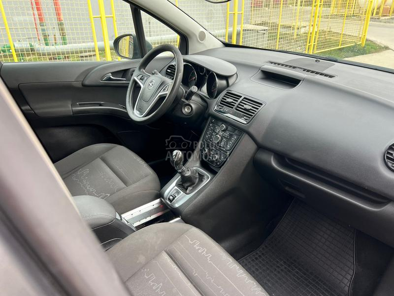 Opel Meriva SELECTION