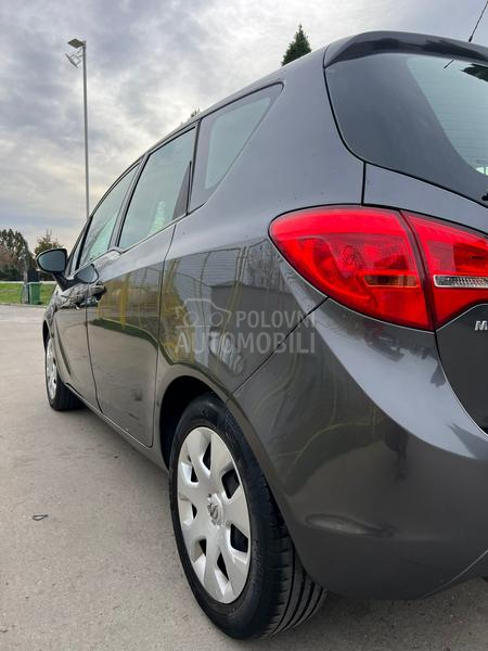 Opel Meriva SELECTION