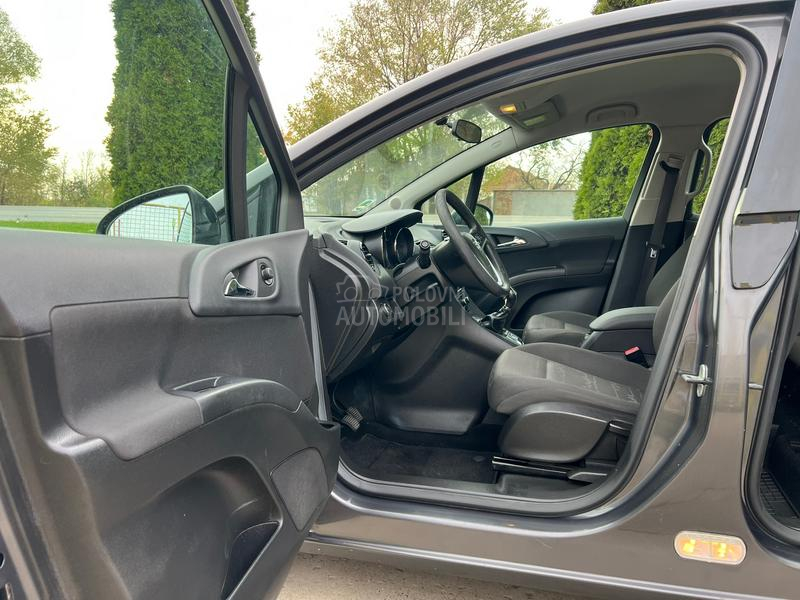 Opel Meriva SELECTION