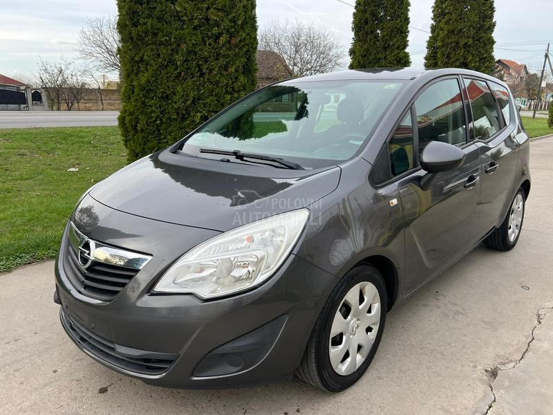 Opel Meriva SELECTION