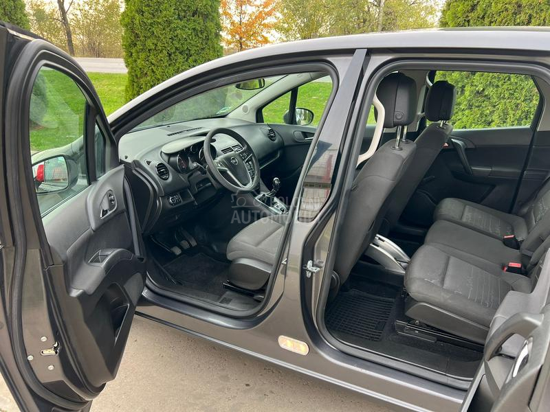 Opel Meriva SELECTION