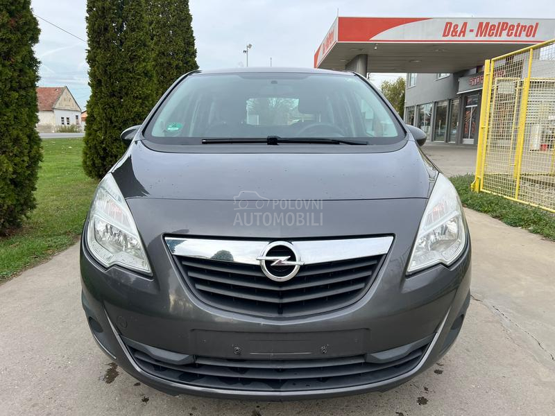 Opel Meriva SELECTION