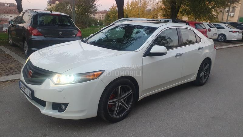 Honda Accord 2.4 AT Executive