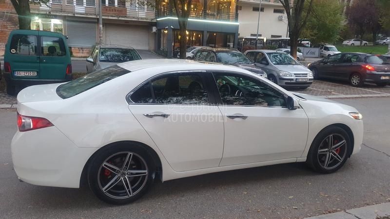 Honda Accord 2.4 AT Executive