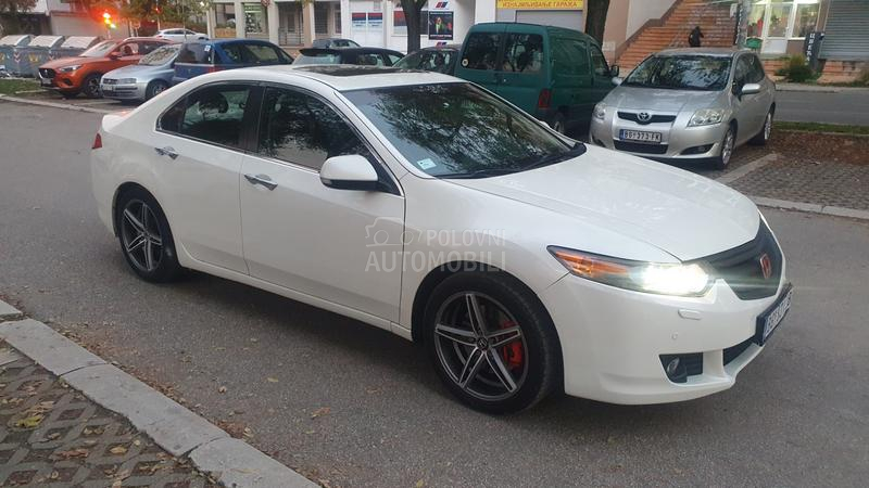 Honda Accord 2.4 AT Executive