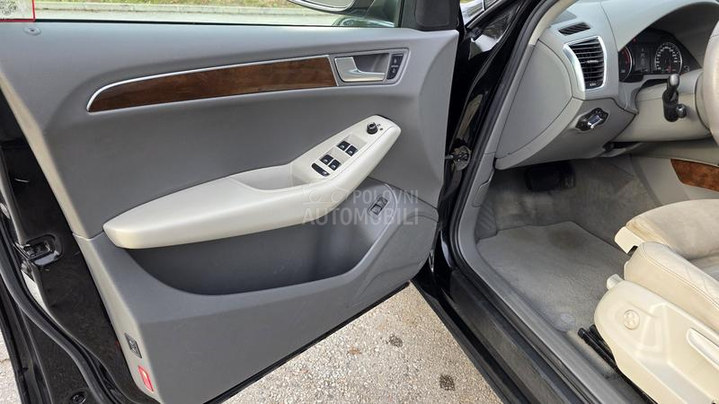 Audi Q5 2,0TDI DIODA NAVl