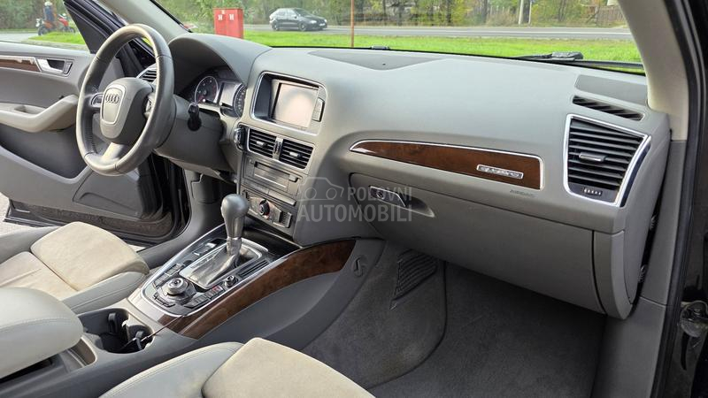 Audi Q5 2,0TDI DIODA NAVl
