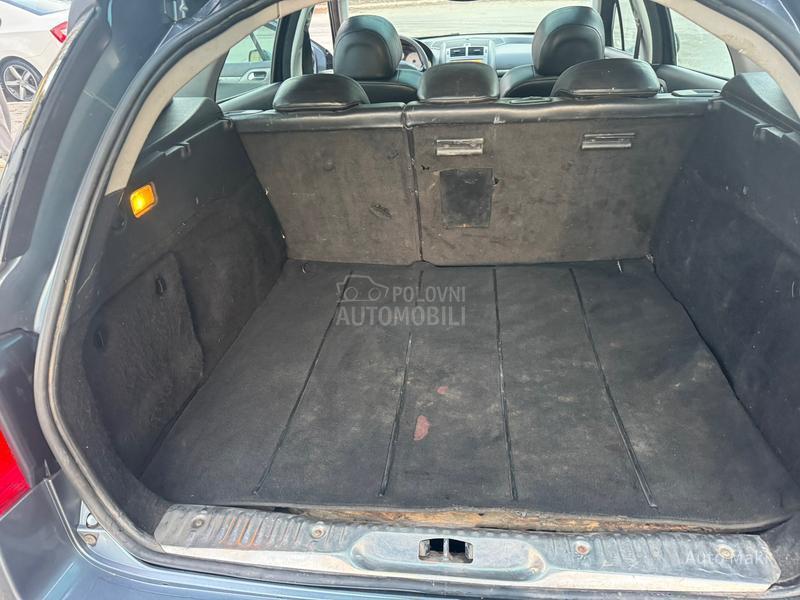 Peugeot 407 2.0 hdi