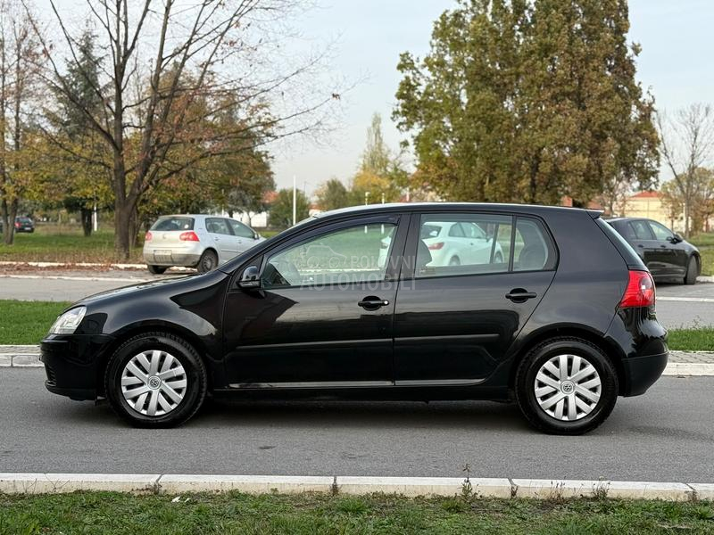Volkswagen Golf 5 1.9 TDI 105