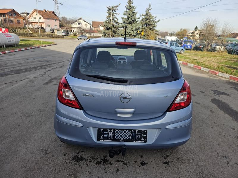 Opel Corsa D 1.4-16V Enjoy