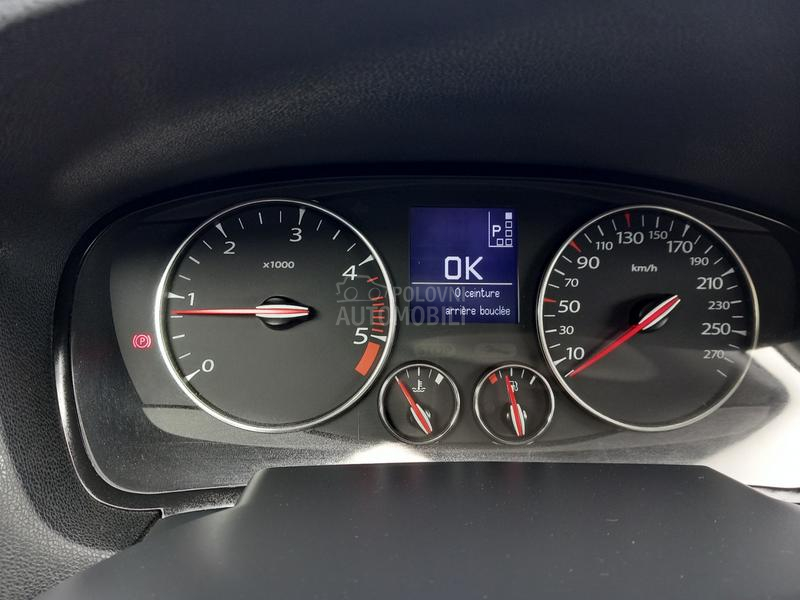 Renault Laguna 2.0DCI INITIALE