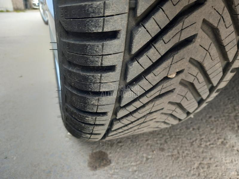 Renault Laguna 2.0DCI INITIALE