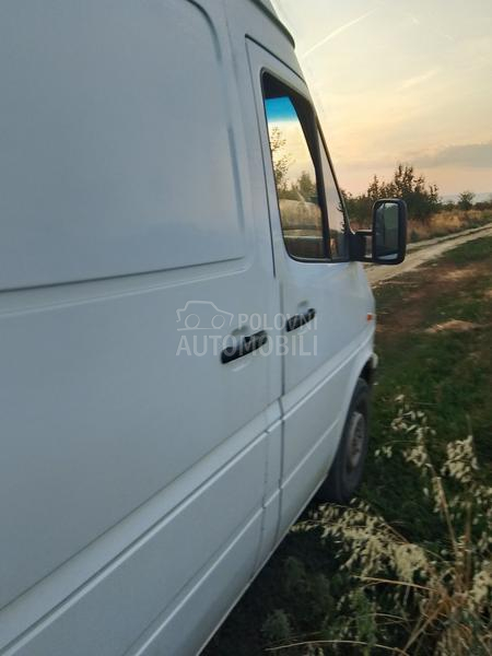 Mercedes Benz Sprinter 312