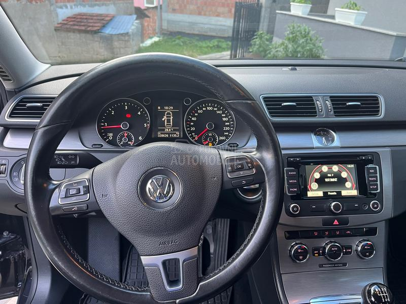 Volkswagen Passat B7 