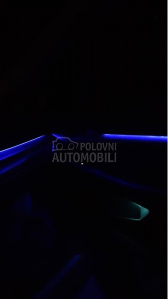 Volkswagen Golf 8 2.0 DSG