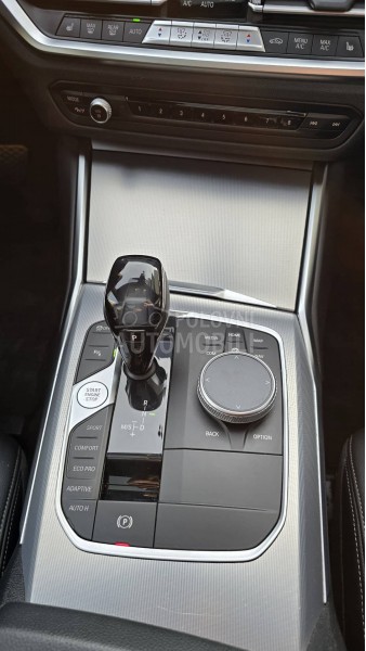 BMW 320d PANO/VIRTUAL/HK/MH