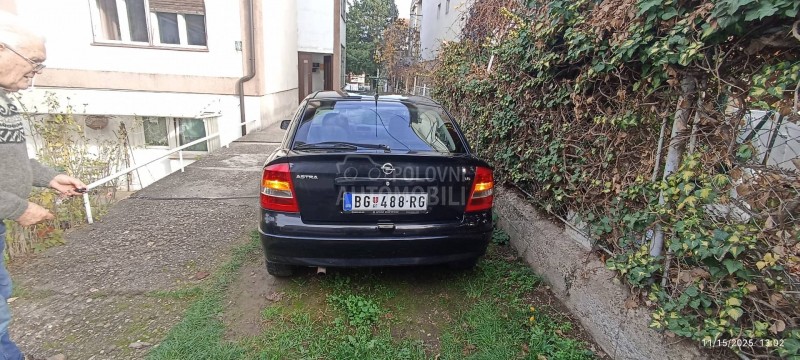 Opel Astra G 1.6 I