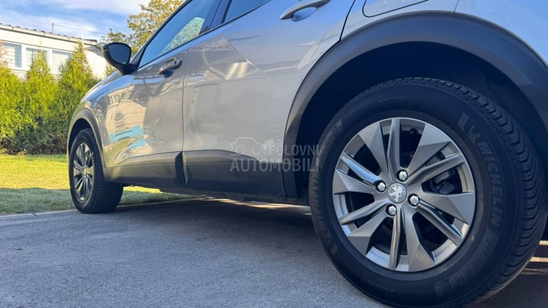 Peugeot 2008 1.5HDI ACT/LED/NAV