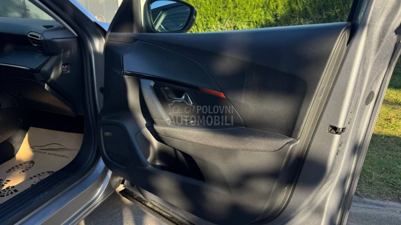 Peugeot 2008 1.5HDI ACT/LED/NAV
