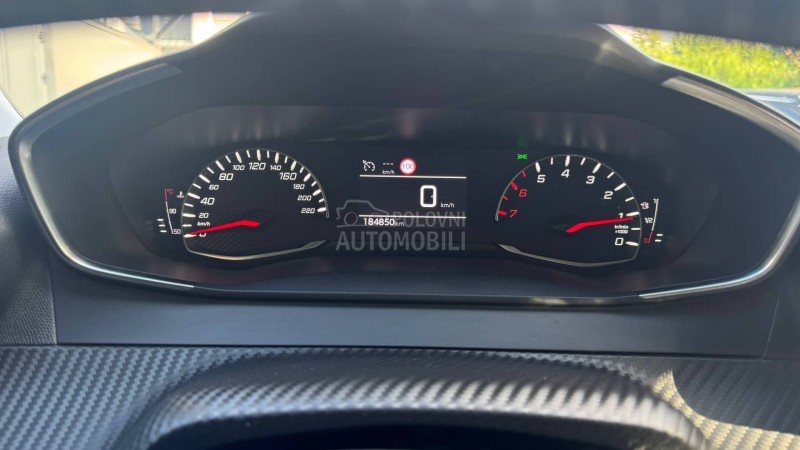 Peugeot 2008 1.5HDI ACT/LED/NAV