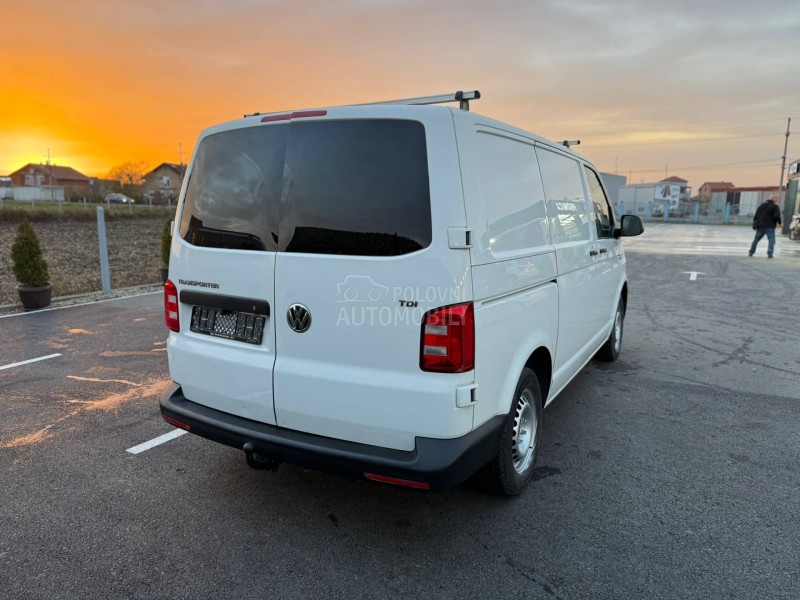 Volkswagen Transporter T6 2.0/KLIMA/NAVI