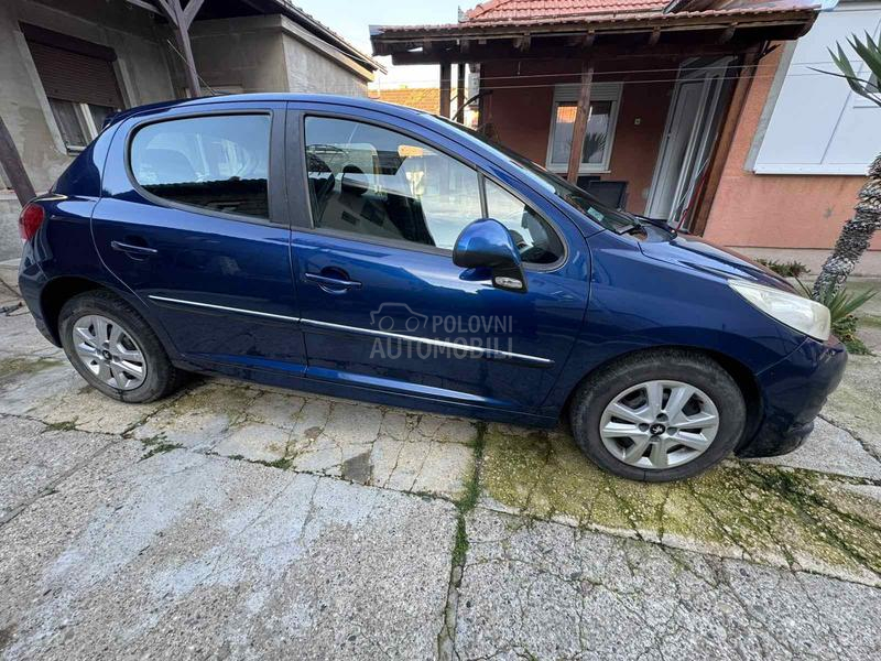 Peugeot 207 