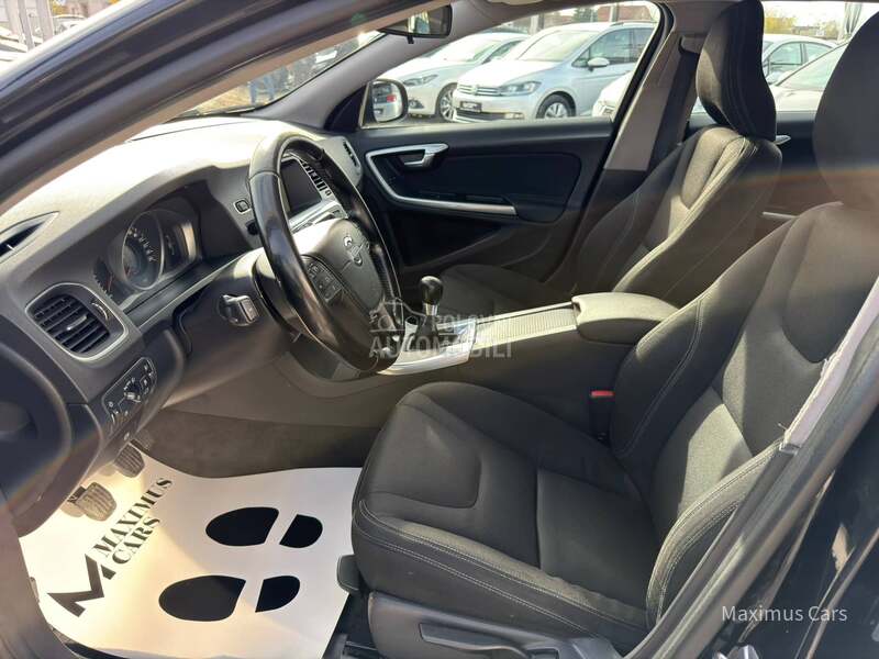 Volvo V60 1.6 D2
