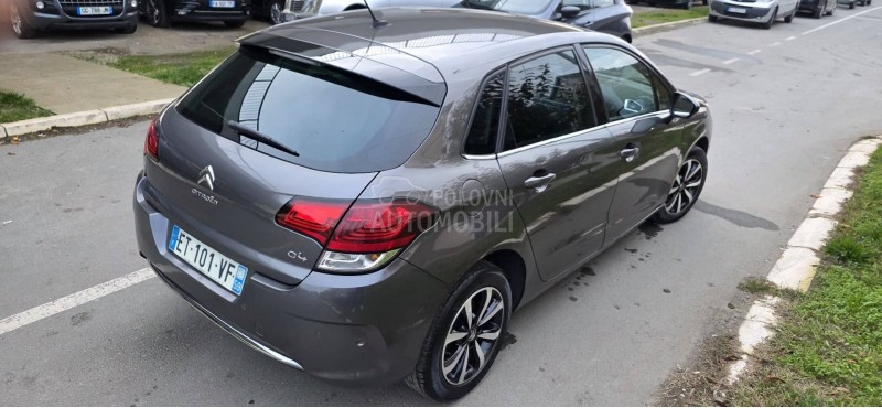 Citroen C4 1.2 PURETCH MILENIUM