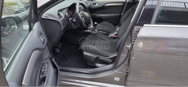 Citroen C4 1.2 PURETCH MILENIUM