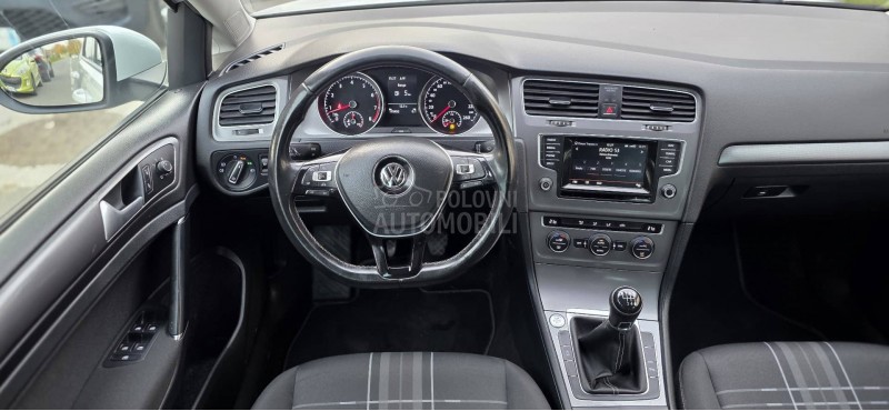 Volkswagen Golf 7 1.2 LOUNGE