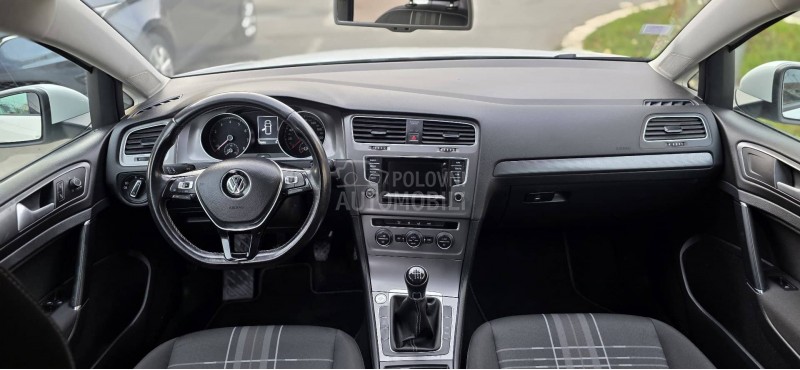 Volkswagen Golf 7 1.2 LOUNGE