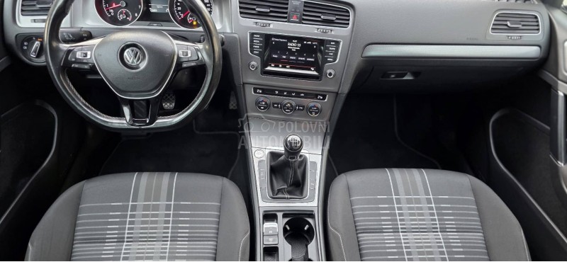 Volkswagen Golf 7 1.2 LOUNGE